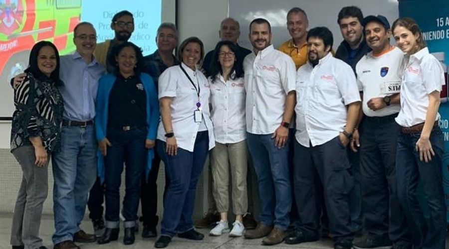 PAME: nuevos paramédicos egresados 2 PAME-proveedor-de-auxilio-medico-Venemergencia-Funindes-6